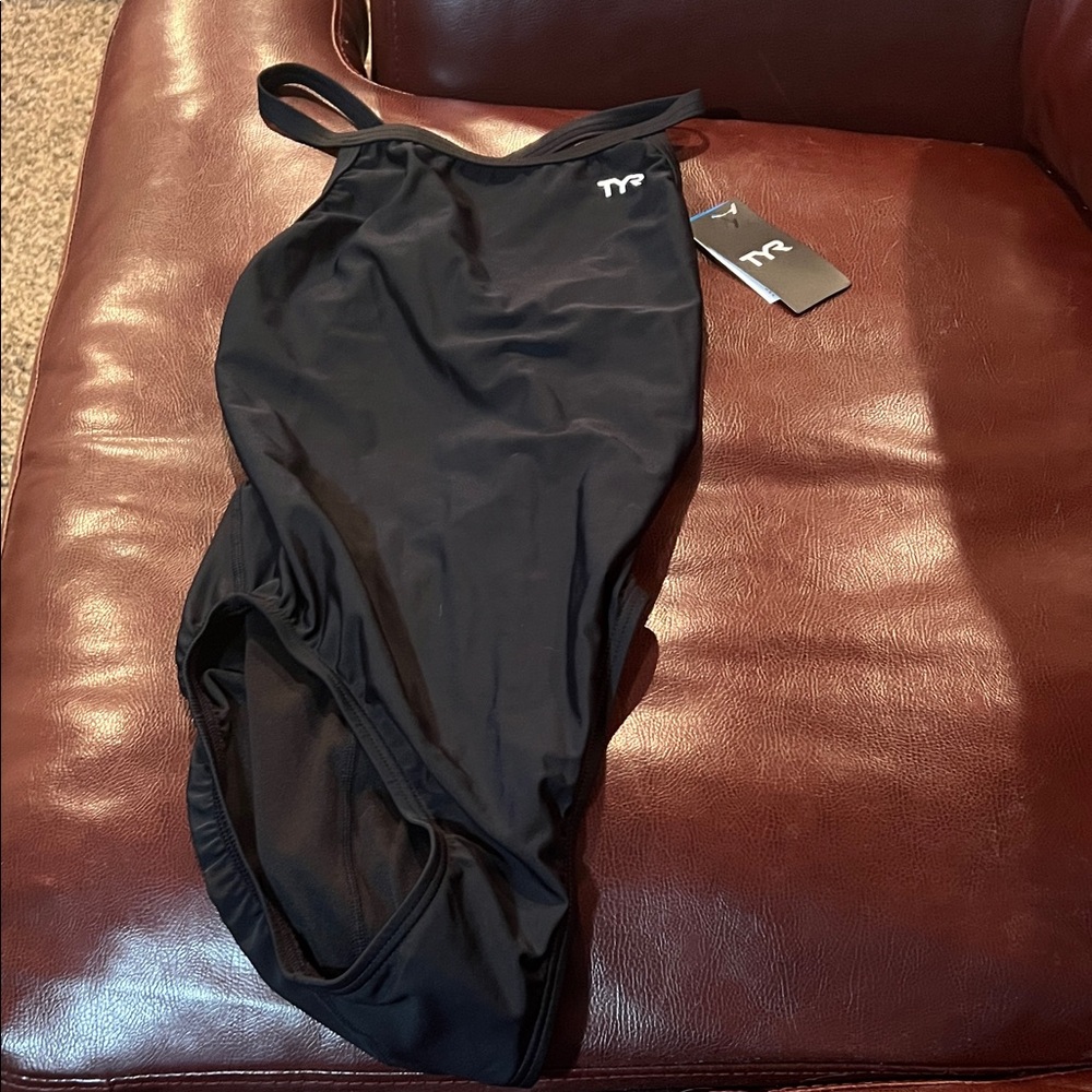 TYR solid diamond fit competition swimwear 30